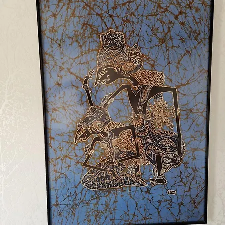 Bed & Breakfast Omah Jawa *